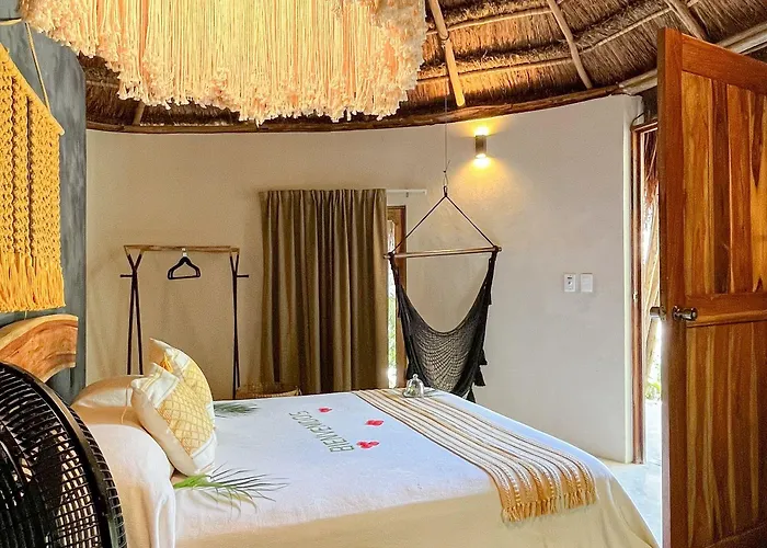 Hotel The Yellow Nest 5*